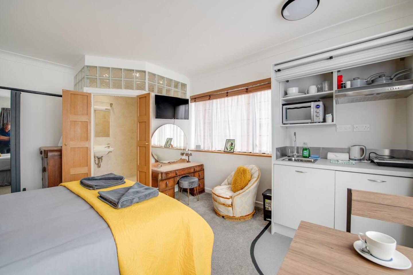 Ferryman Apartments By Places To Be Portsmouth Ngoại thất bức ảnh