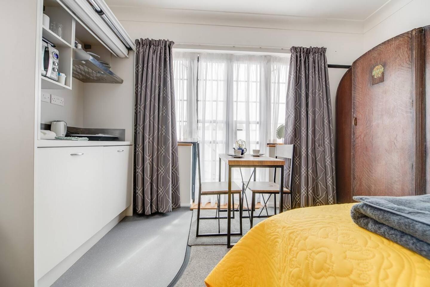 Ferryman Apartments By Places To Be Portsmouth Ngoại thất bức ảnh