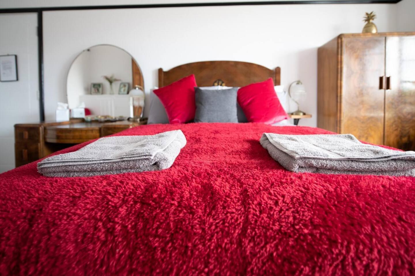 Ferryman Apartments By Places To Be Portsmouth Ngoại thất bức ảnh